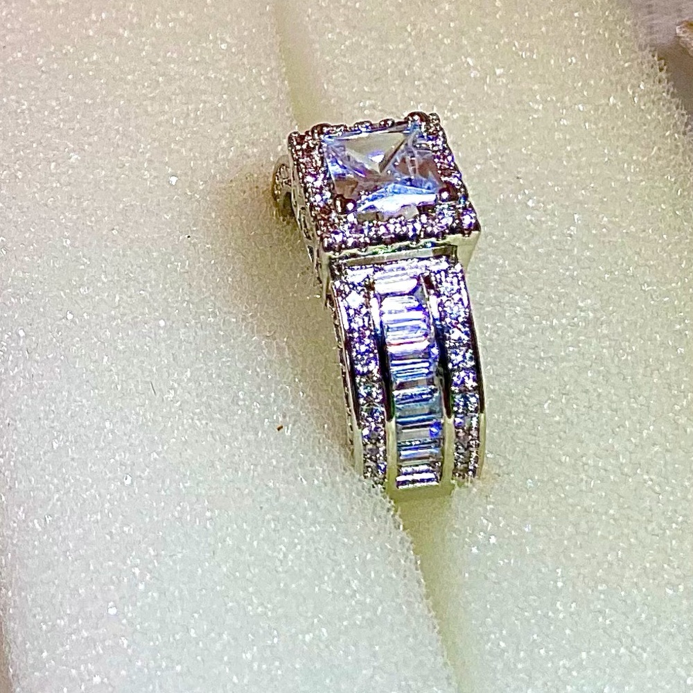 💥💥Engagement/ Promise Ring 💥❤️💥